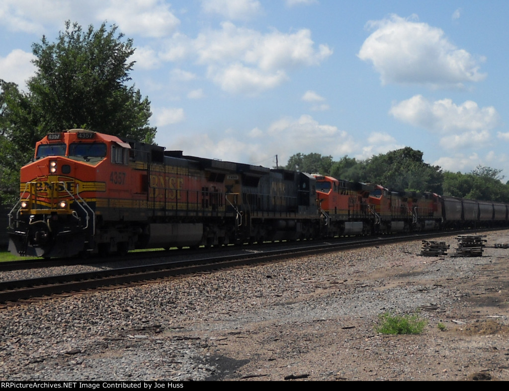 BNSF 4357 East